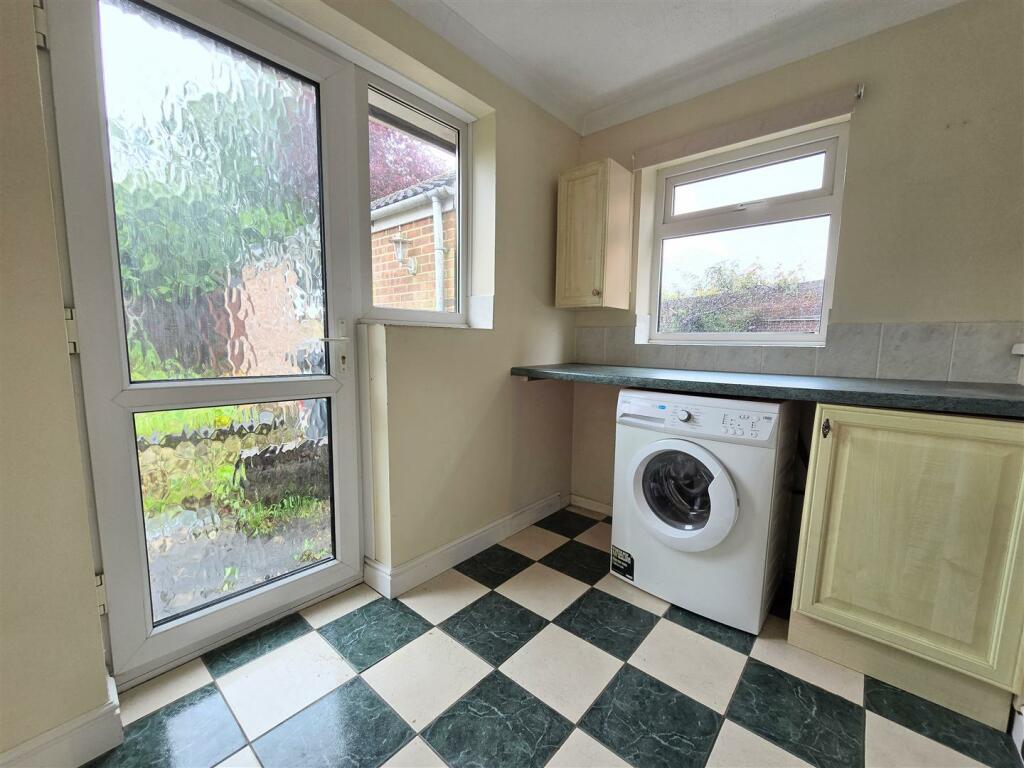 15 Huntingdon Road, Ashby
