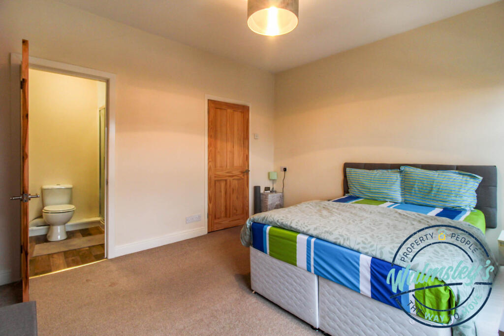 Main bedroom