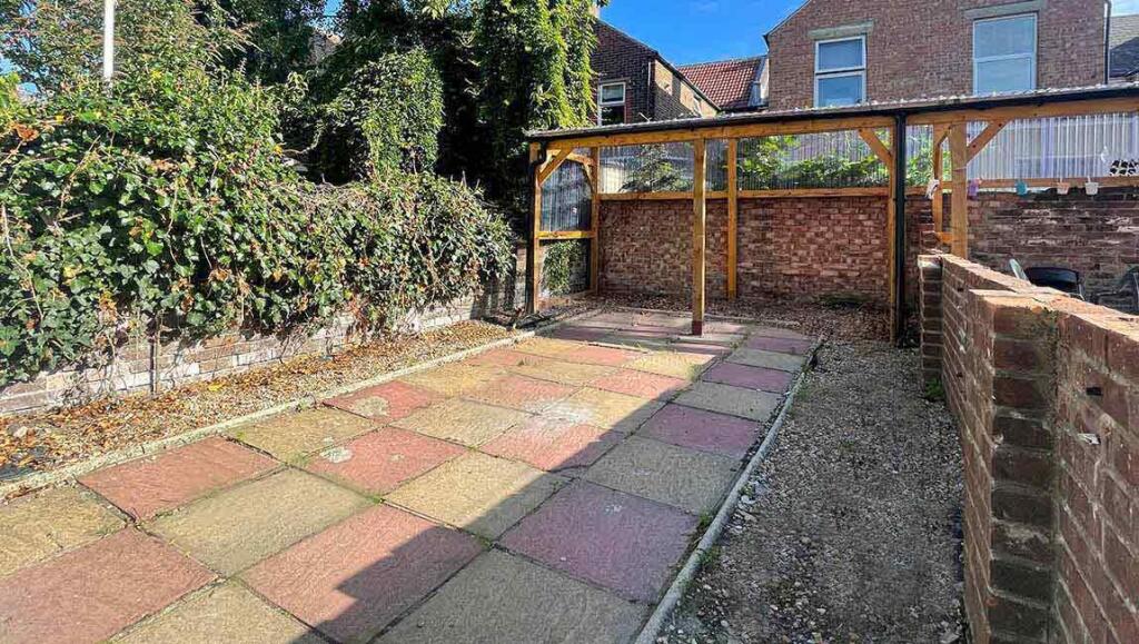 7-bed-student-house-hudson-road-portsmouth-(74).jp