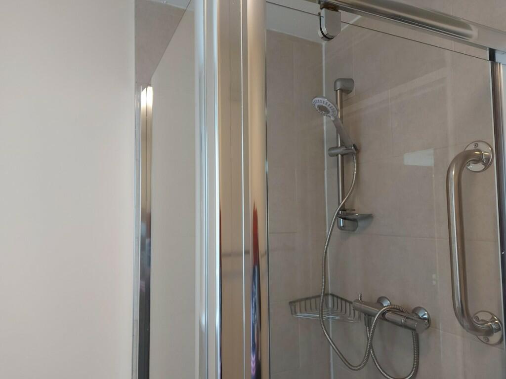 Shower Cubicle