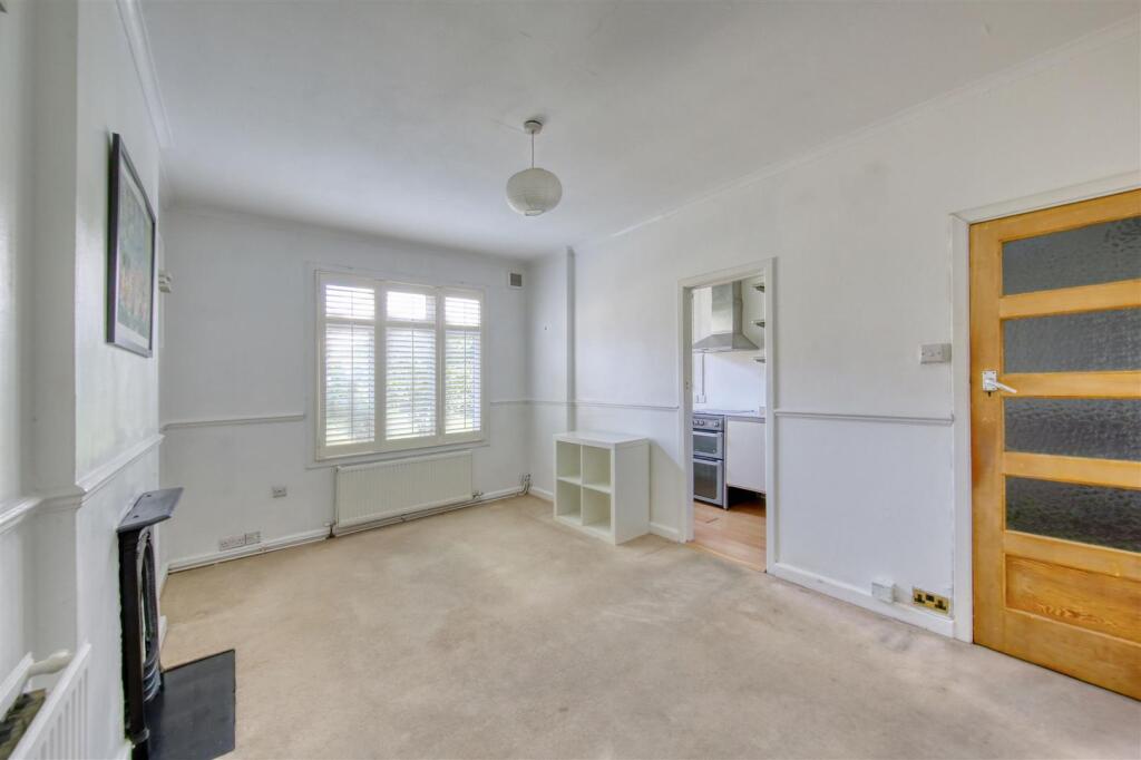 Eden Harper Brixton Hill Court