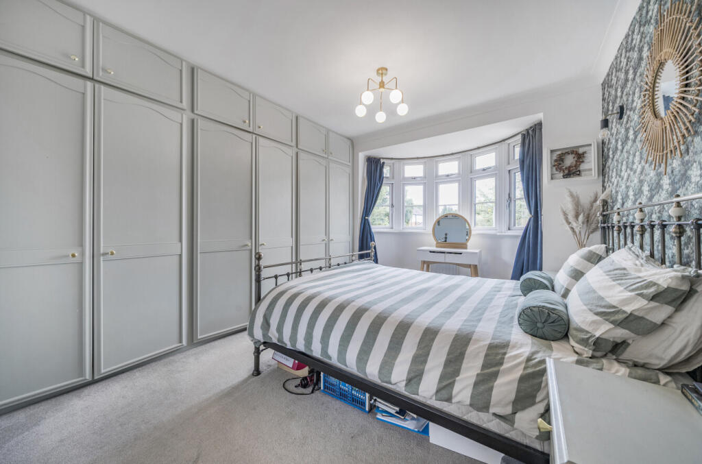 1312979-5-685b0ae...