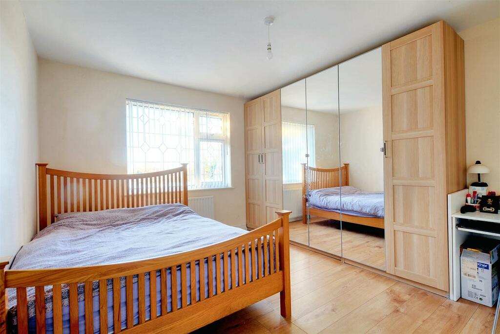 Bedroom One_1.jpeg