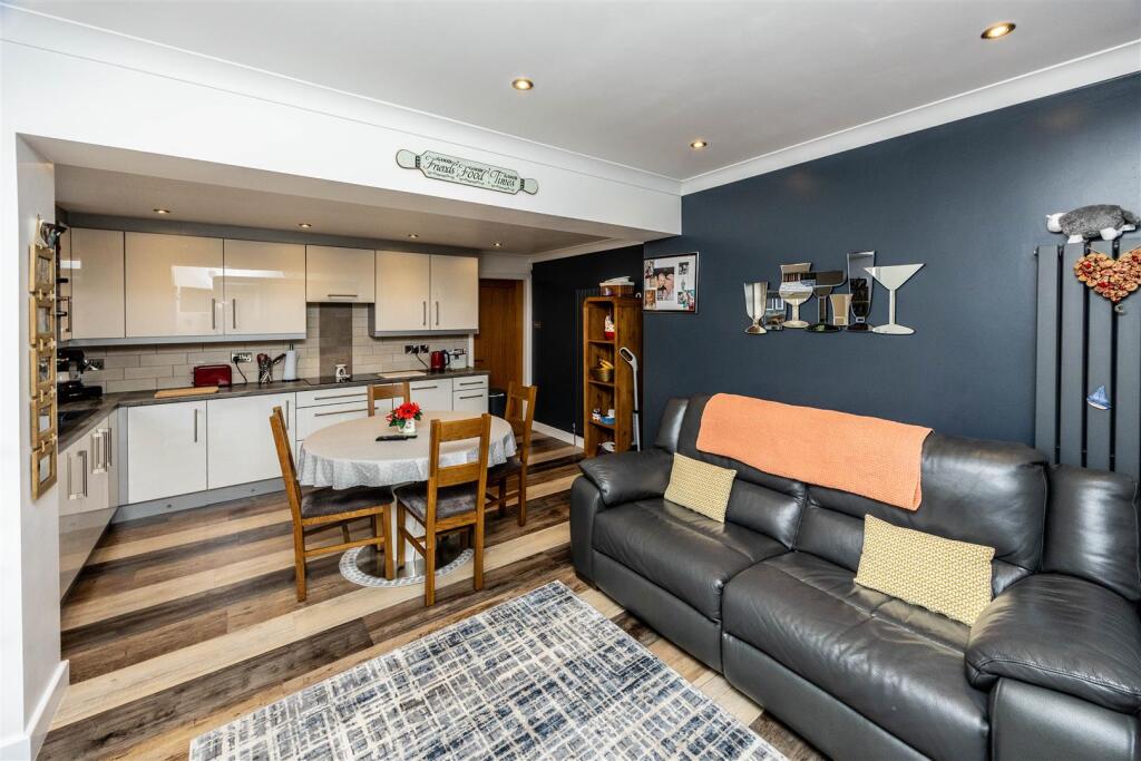 31LGLepton-120225-19.jpg