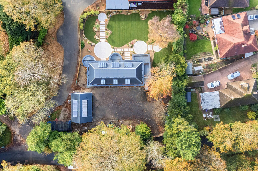 Saltwood Manor, Sandling Road, Saltwood, CT21