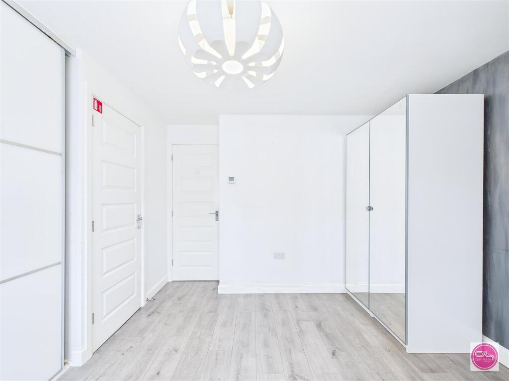 Hope Way, Church Gresley (17).jpg