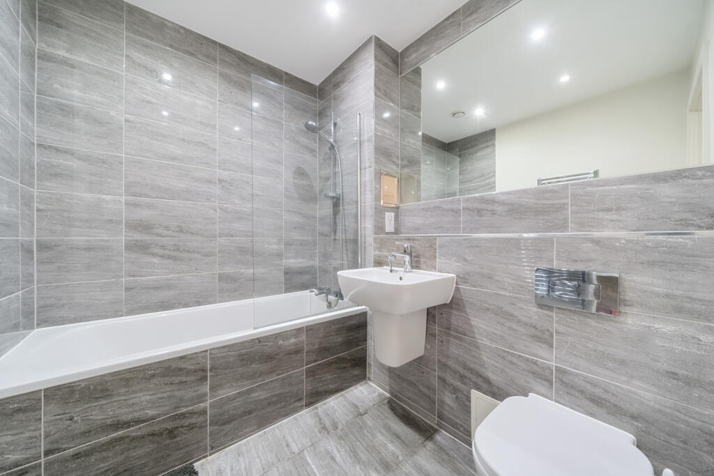 1342340-19-68a5a2...