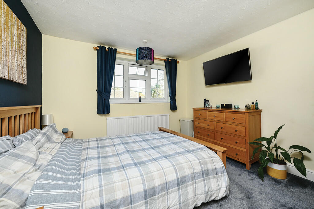 55 Hanover Garden...
