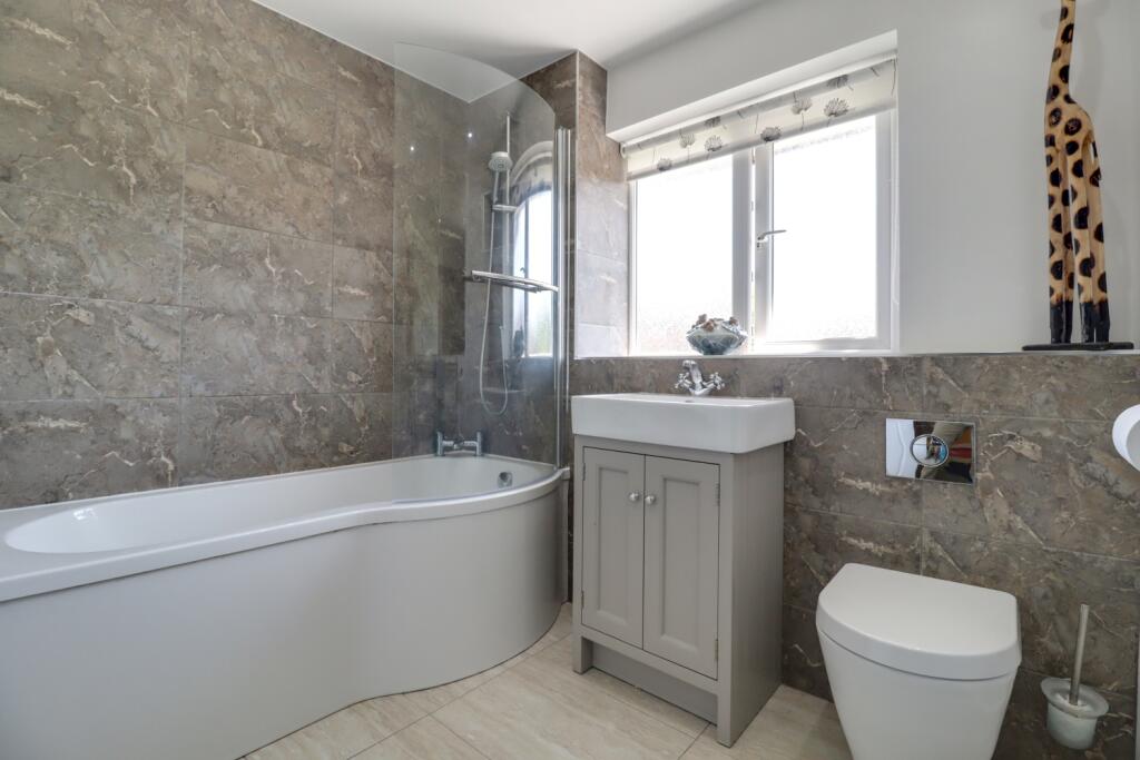 Family-Bathroom