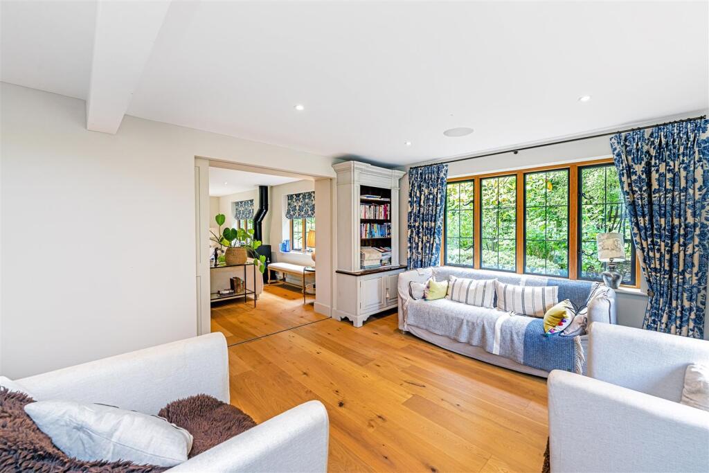 Roundless Cottage, High Button, GU8 6NR-74.jpg