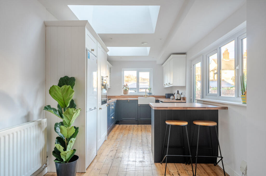 1381701-13-69203a...