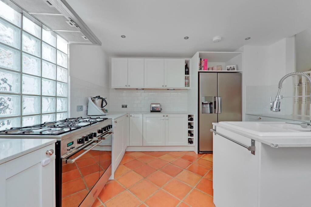 04-7082JHPropWorld - 14 Elvino Road - 10-medium.jp