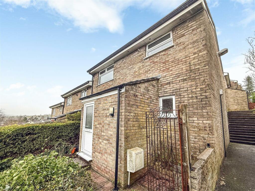 Front External USE.jpg