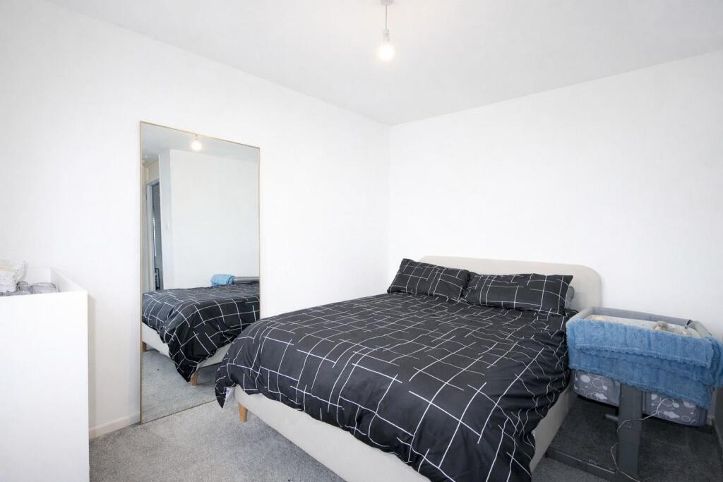 46 Claremont - Image 22.jpg