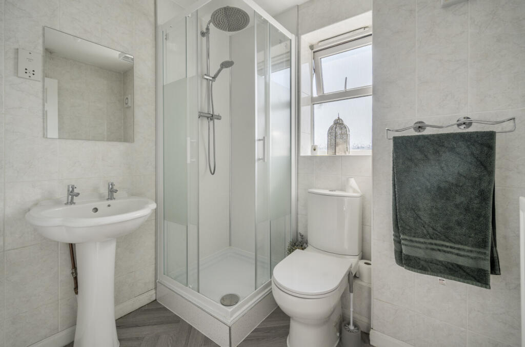 1342209-6-689f635...