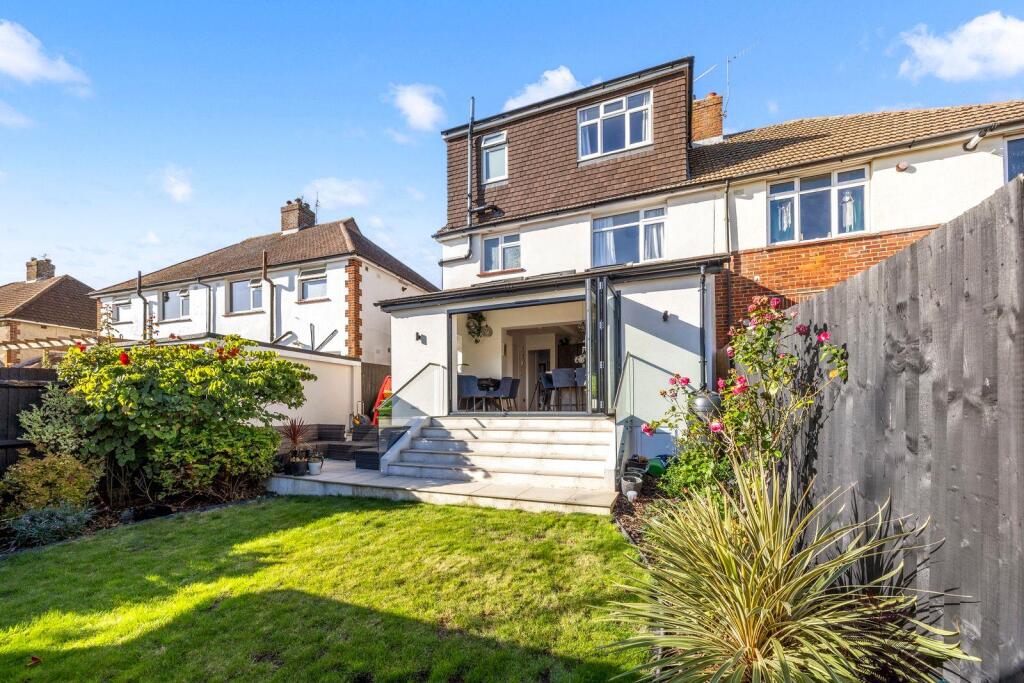 Easthill Drive 40 REAR.jpeg