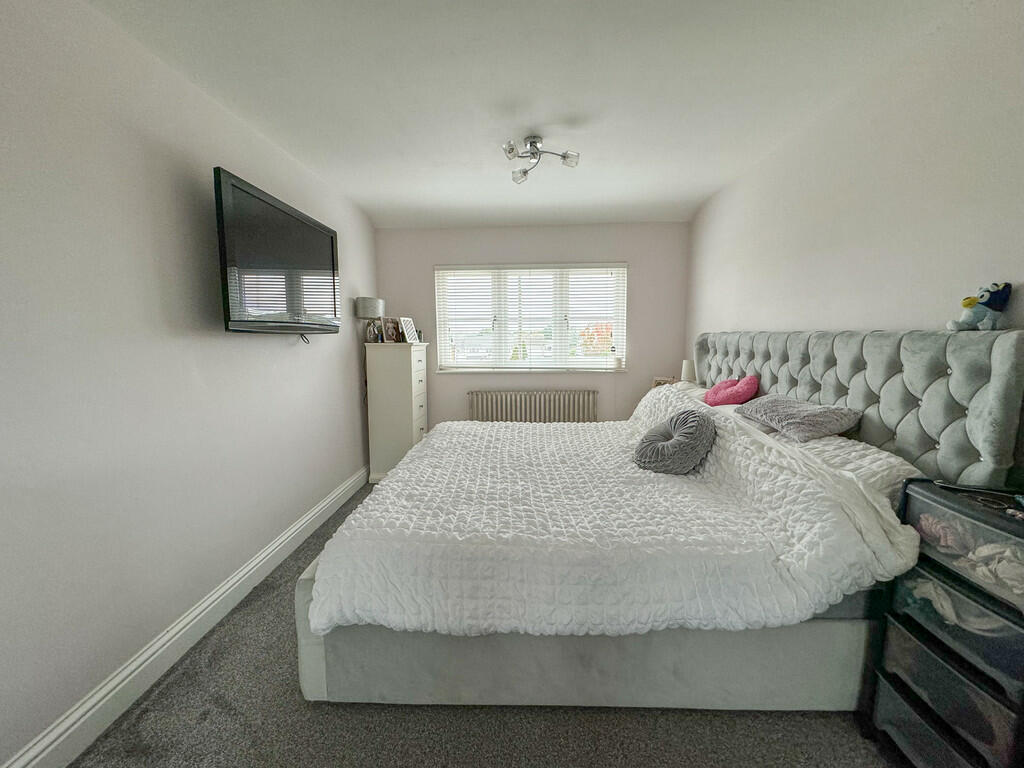 bed 1 3