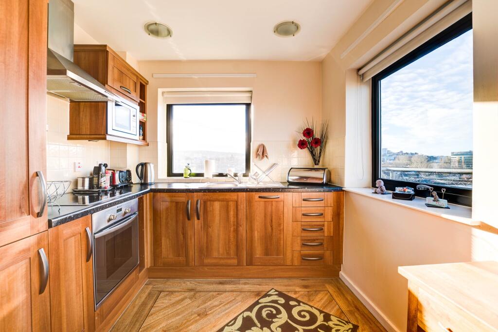 DSC_0402_3_4_5_6_7_8