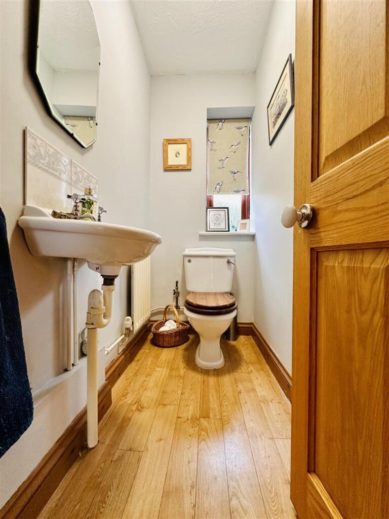 Downstairs Cloakroom