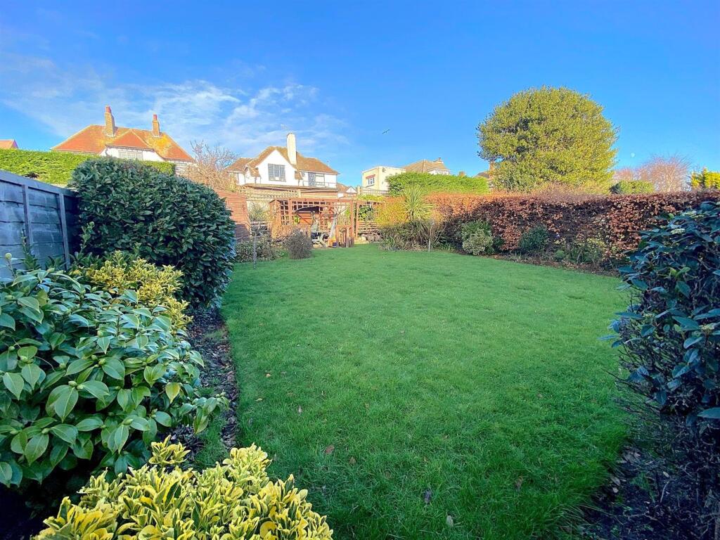 61 College Road - Garden.jpg