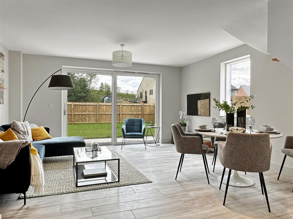 Dining / Living Area