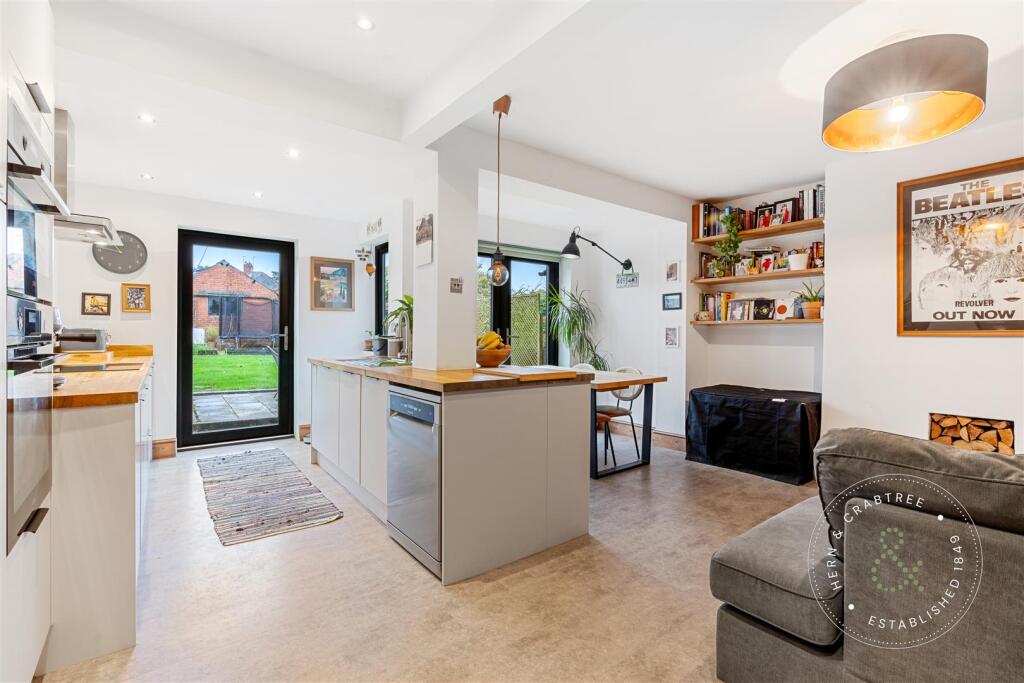 Fairwater Grove East, Llandaff, HernCrabtree (7).j