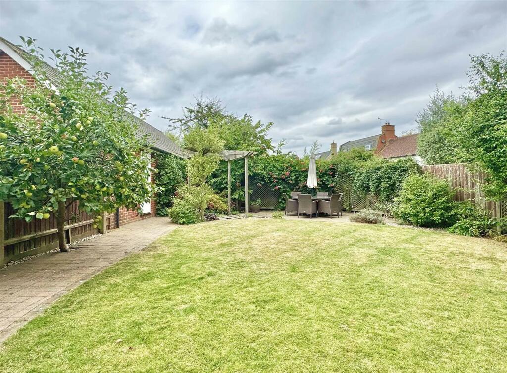 Garden.jpg