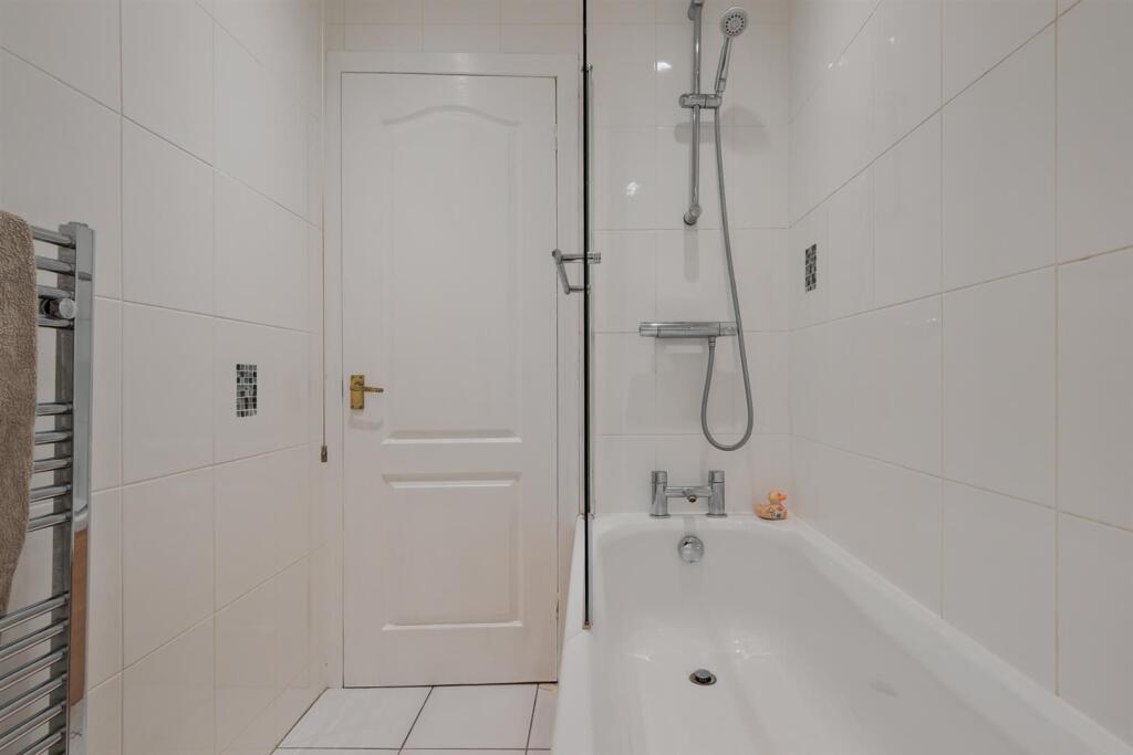 022-13 Fyneart Street, Wishaw ML2 8PL.jpg