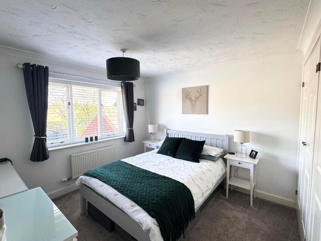 WhatsApp Image 2025-04-02 at 16.08.28_e0dd294f.jpg