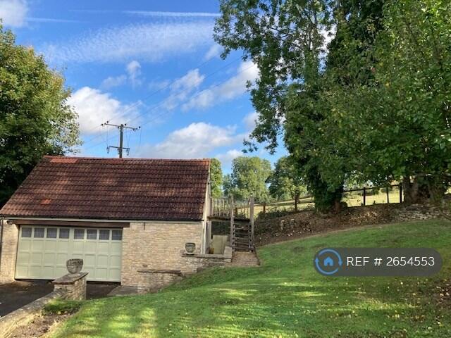 Double Garage, Workshop &amp; Accommodation Over