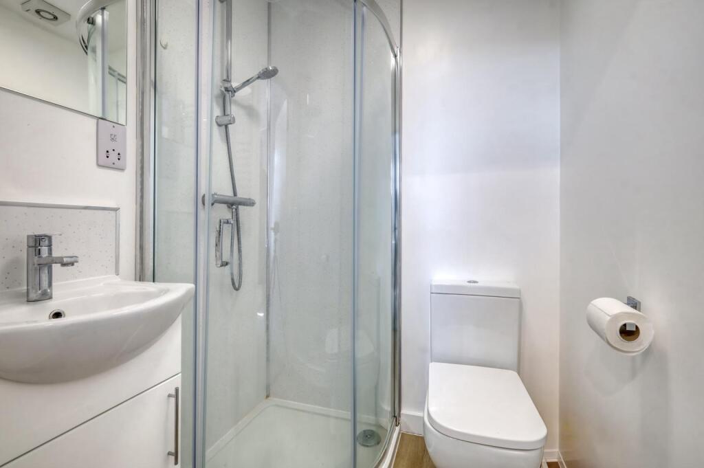 WhatsApp Image 2025-07-15 at 17.51.22-5.jpeg