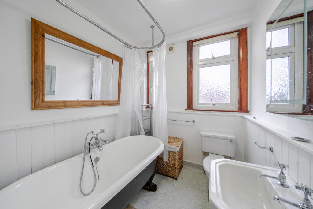 1388142-2-6932fe0...