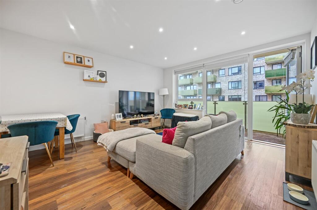 RCAR- Alacia Court8.JPG