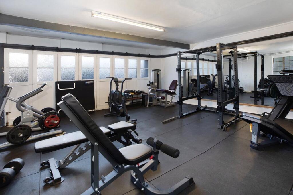 Gym / Garage