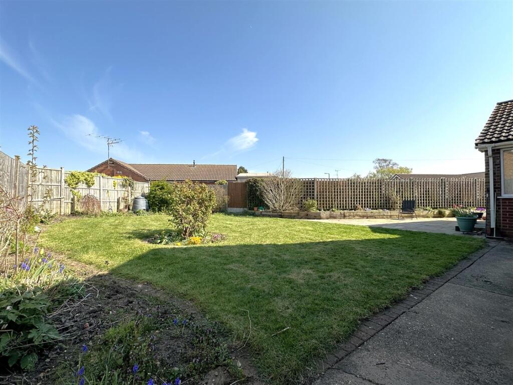 Generous Rear Garden 493