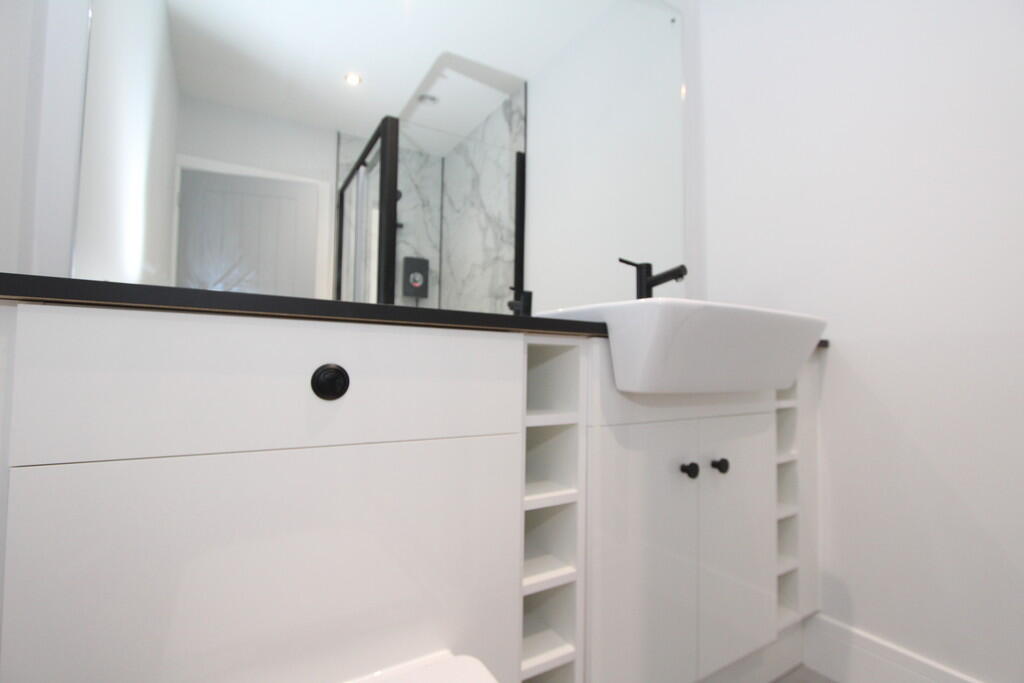 2025-09-08 09.36....