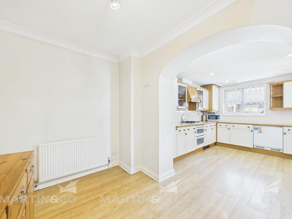 CAM02406G0-PR0446...