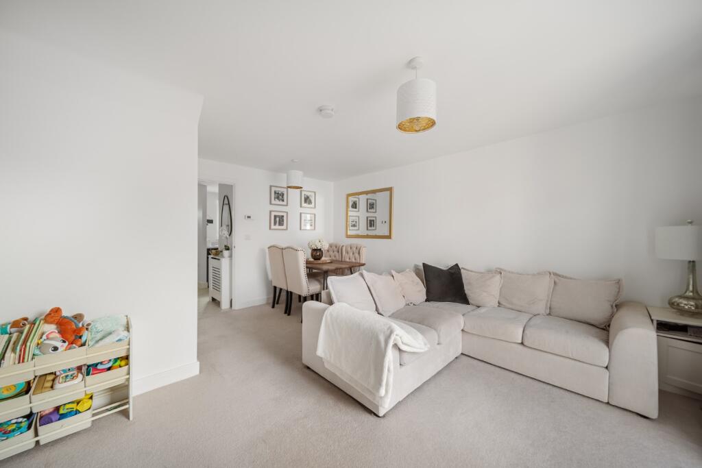 Thomas Aveling Road, Hoo, Rochester, Kent, ME3