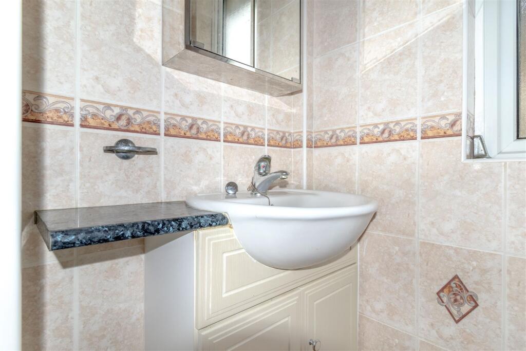 Sunningdale Rd-17.jpg