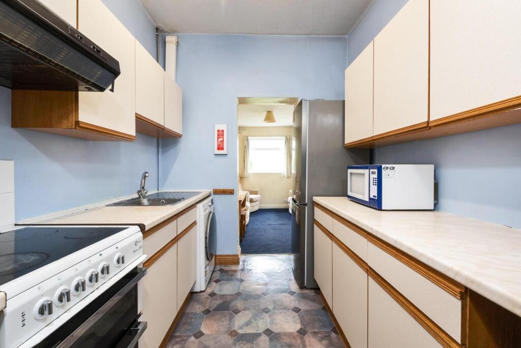 14 St Peters Terrace, Bath, BA2 3BT-3.jpg