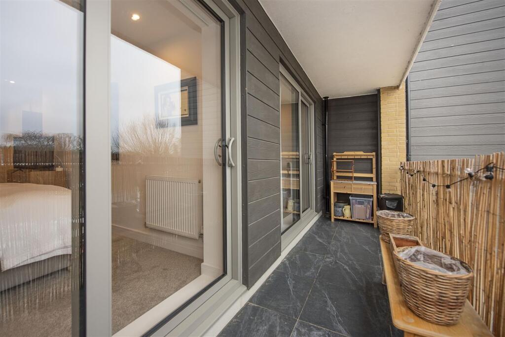 5-taggs-house-42-summer-road-0001 (28).jpg