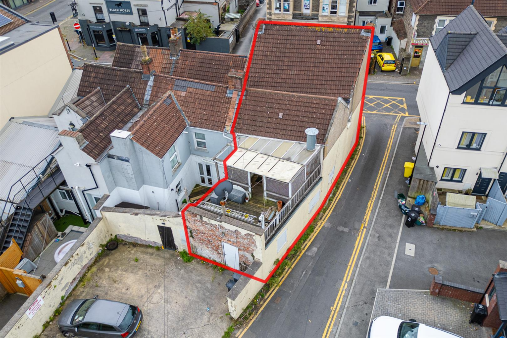 361 Two Mile Hill Road, Kingswood, Bristol BS15 1A