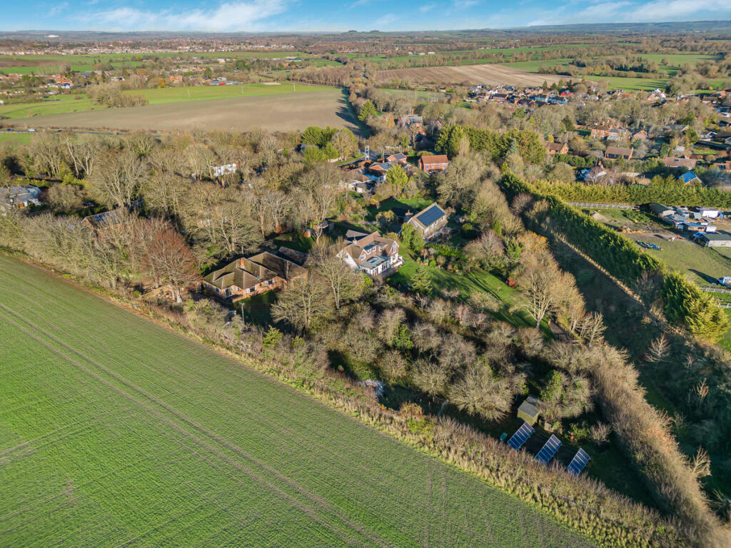 Chilton Road, Upton, OX11