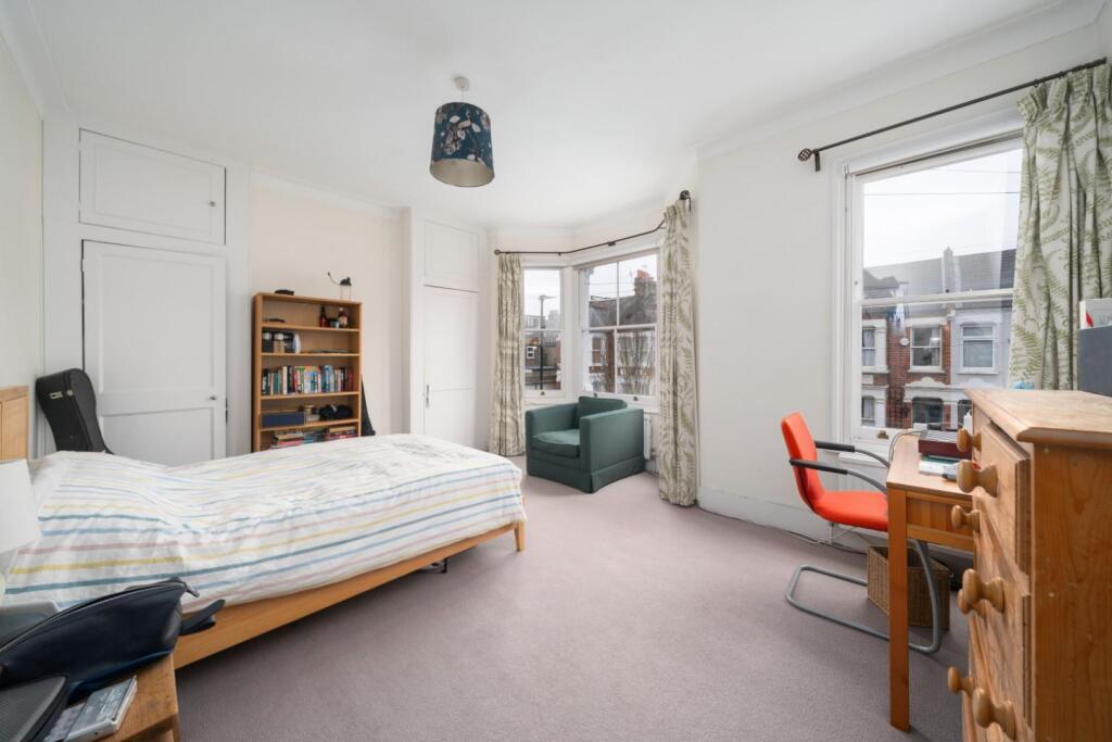 Cornwall Grove 5 W4 Ph4.jpg