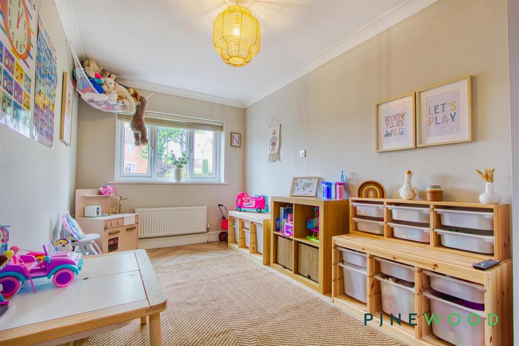 PLAY ROOM