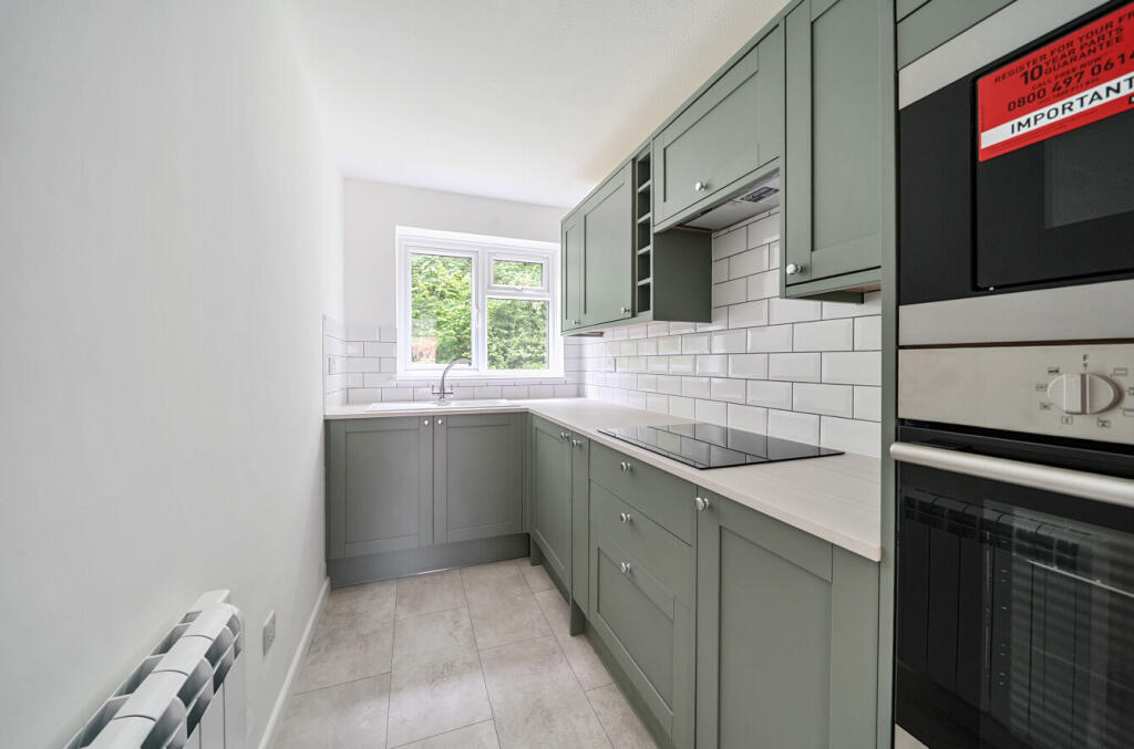 1309760-7-684aac8...