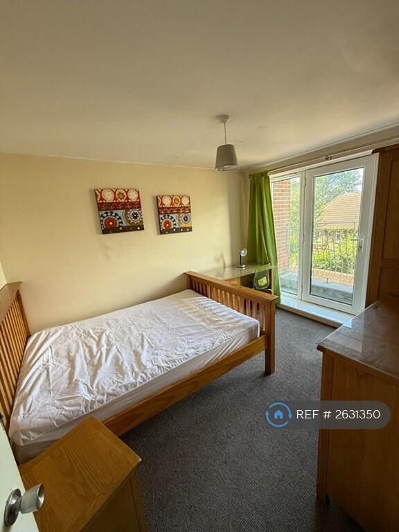 First Floor Front Balcony Double Bedroom