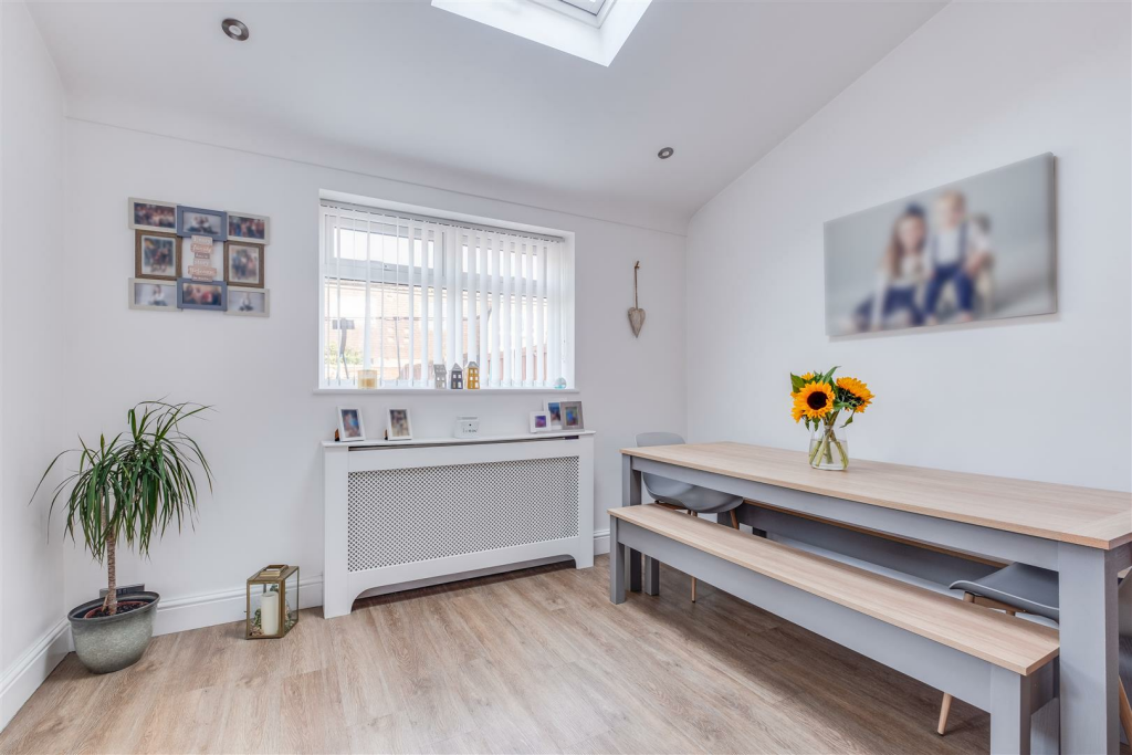 Constables - Raeburn-5-1.png