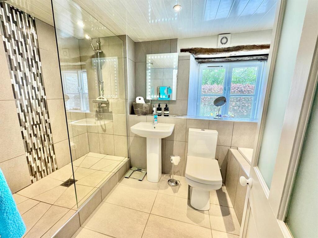 PHOTO-2025-05-18-18-17-01 (18).jpg