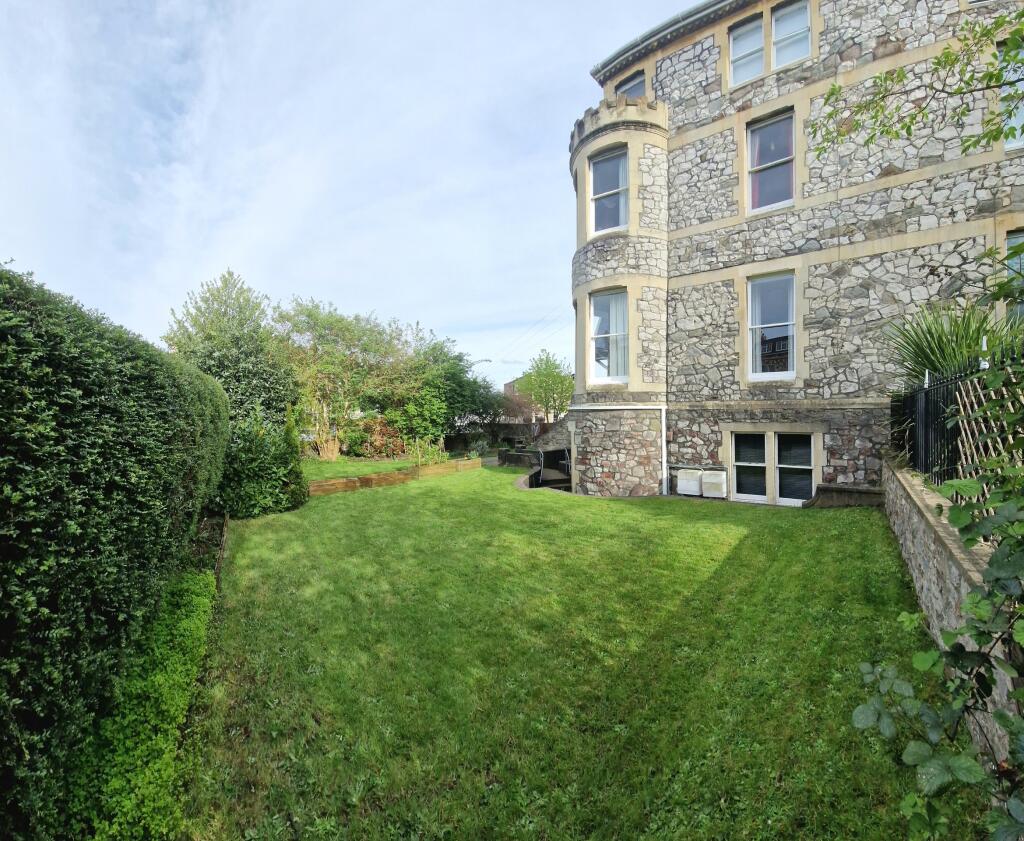 Garden V